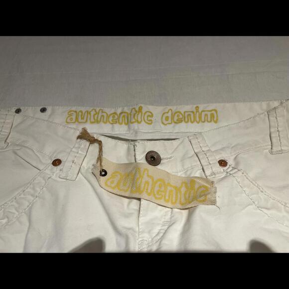 M&S white authentic cropped demin jeans - Picture 4 of 4